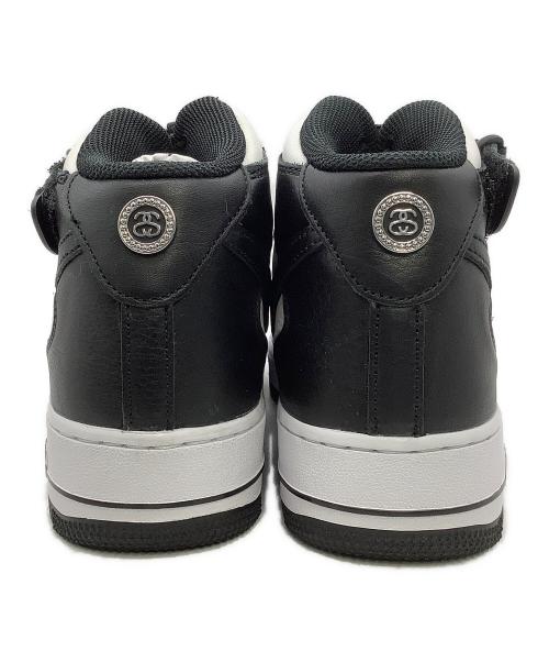 NIKE（ナイキ）NIKE (ナイキ) stussy (ステューシー) スニーカー AIR FORCE 1 MID ブラック×ホワイト サイズ:cm 27の古着・服飾アイテム