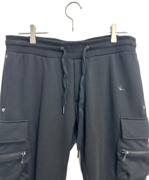 1PIU1UGUALE3 RELAX（ウノピゥウノウグァーレトレ リラックス）1PIU1UGUALE3 RELAX (ウノピゥウノウグァーレトレ リラックス) スウェットカーゴパンツ ブラック サイズ:XXLの古着・服飾アイテム