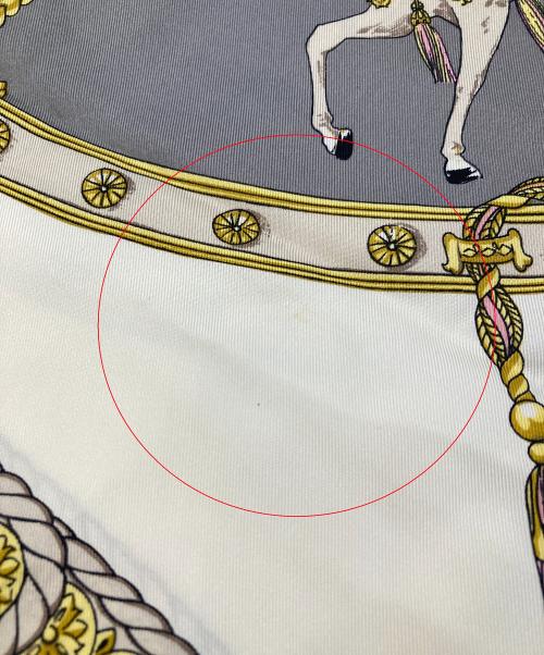 CELINE（セリーヌ）CELINE (セリーヌ) シルクスカーフ 馬 シルク100％ ベージュ×グレーの古着・服飾アイテム