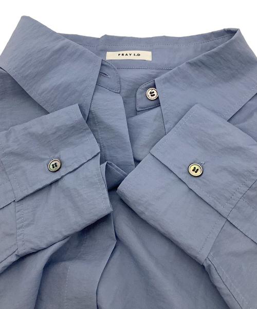 FRAY ID（フレイ アイディー）FRAY ID (フレイ アイディー) バックオープンシャツ ブルー サイズ:Fの古着・服飾アイテム