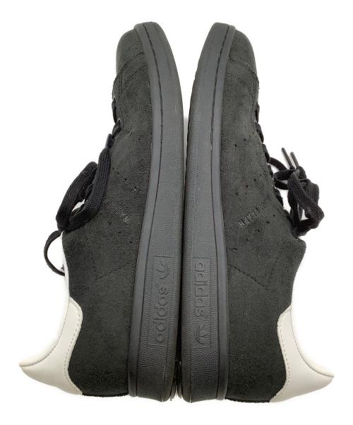 adidas Originals（アディダスオリジナル）adidas Originals (アディダスオリジナル) NAIJEL GRAPH (ナイジェルグラフ) スニーカー STAN SMITH ブラック×ホワイト サイズ:JP 260の古着・服飾アイテム