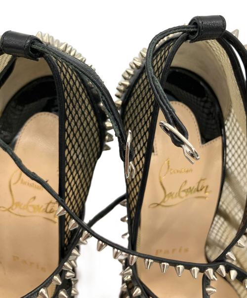Christian Louboutin（クリスチャン・ルブタン）Christian Louboutin (クリスチャン・ルブタン) ハイヒールパンプス スタッズ ブラック×レッド サイズ:35 1/2の古着・服飾アイテム