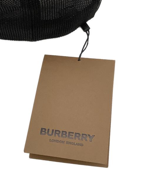 BURBERRY LONDON ENGLAND（バーバリー ロンドン イングランド）BURBERRY LONDON ENGLAND (バーバリー ロンドン イングランド) メッシュキャップ FLORAL TRUCKER CAP ブラック×マルチ サイズ:Lの古着・服飾アイテム