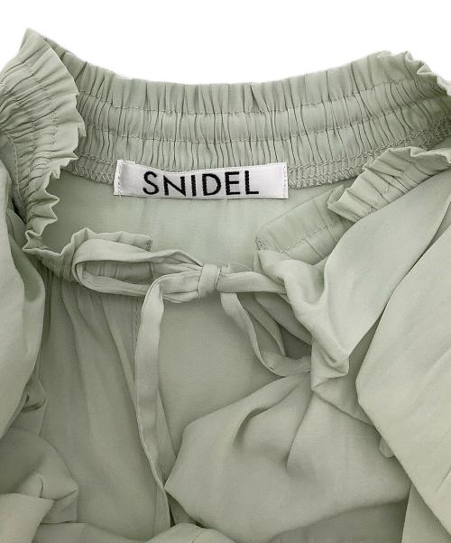 Snidel（スナイデル）Snidel (スナイデル) 半袖ブラウス 2WAYバルーンショートスリーブブラウス グリーン サイズ:Fの古着・服飾アイテム