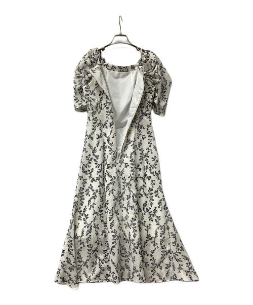 Snidel（スナイデル）Snidel (スナイデル) 半袖ワンピース 2wayデザインプリントワンピ ホワイト×ブラックの古着・服飾アイテム