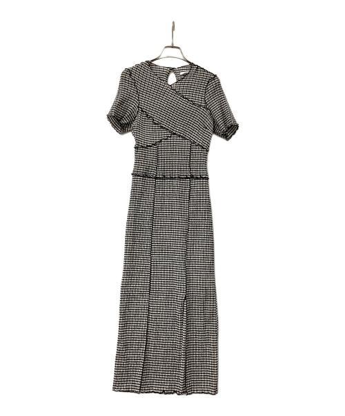 Snidel（スナイデル）Snidel (スナイデル) 半袖ワンピース メローカットワンピース ホワイト×ブラックの古着・服飾アイテム