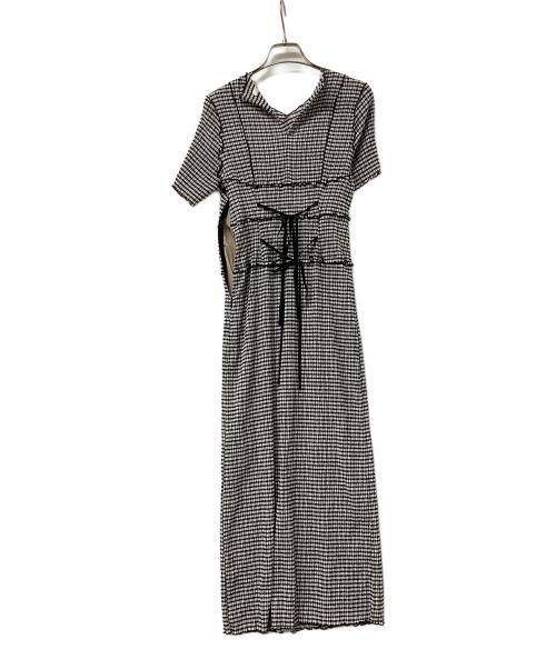 Snidel（スナイデル）Snidel (スナイデル) 半袖ワンピース メローカットワンピース ホワイト×ブラックの古着・服飾アイテム