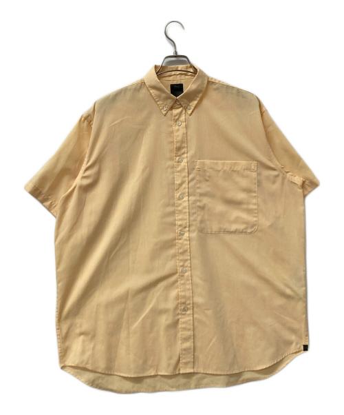 DAIWA PIER39（ダイワ ピア39）DAIWA PIER39 (ダイワ ピア39) 半袖シャツ TECH BUTTON DOWN SHIRTS BE-84024 オレンジ サイズ:Mの古着・服飾アイテム