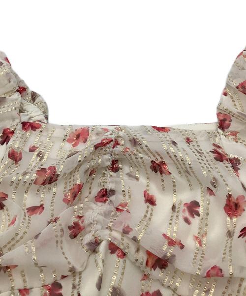 Snidel（スナイデル）Snidel (スナイデル) ワンピース ラメドビーシフォンプリントワンピース ホワイト×レッドの古着・服飾アイテム