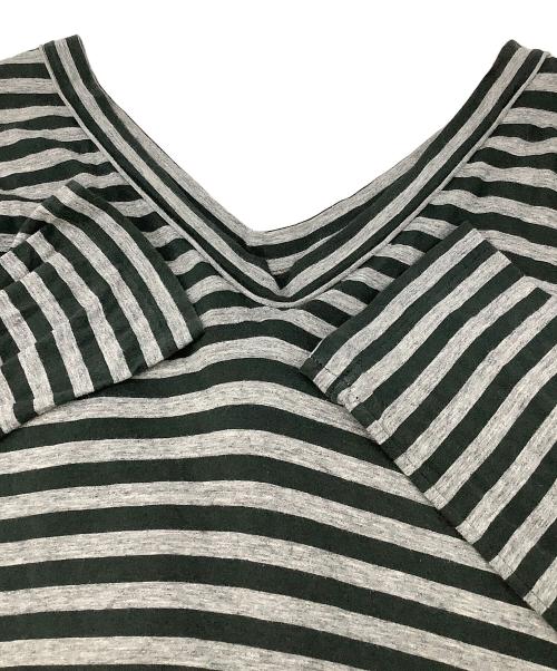 45rpm（45アールピーエム）45rpm (45アールピーエム) 長袖ワンピース コットン天竺ボーダーカットソードレス グレー×ブラックの古着・服飾アイテム