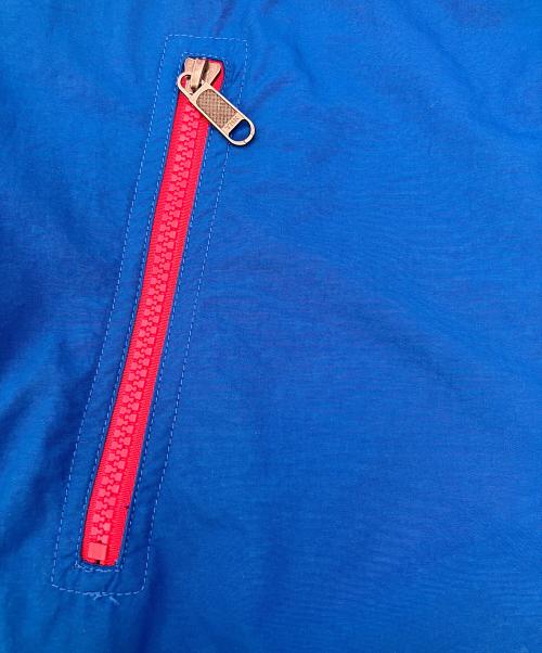THE NORTH FACE（ザ ノース フェイス）THE NORTH FACE (ザ ノース フェイス) ナイロンジャケット コンパクトジャケット ブルー×ピンク サイズ:Sの古着・服飾アイテム