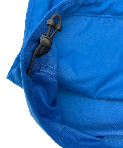 THE NORTH FACE（ザ ノース フェイス）THE NORTH FACE (ザ ノース フェイス) ナイロンジャケット コンパクトジャケット ブルー×ピンク サイズ:Sの古着・服飾アイテム