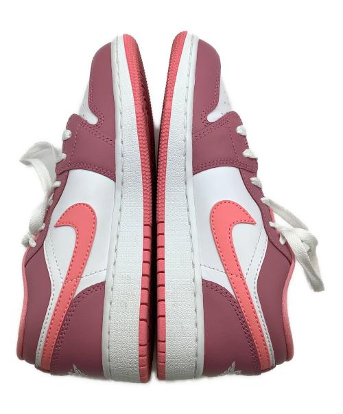 NIKE GS（ナイキ グレードスクール）NIKE GS (ナイキ グレードスクール) スニーカー AIR JORDAN 1 LOW ホワイト×ピンク サイズ:cm 22.5の古着・服飾アイテム