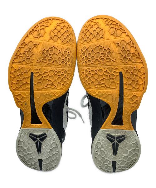 NIKE（ナイキ）NIKE (ナイキ) ローカットスニーカー KOBE 6 Protro ホワイト サイズ:cm 28の古着・服飾アイテム