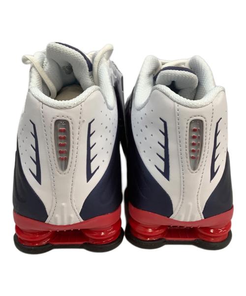 NIKE（ナイキ）NIKE (ナイキ) ミッドカットスニーカー ホワイト×ネイビー サイズ:28.5cm 未使用品の古着・服飾アイテム