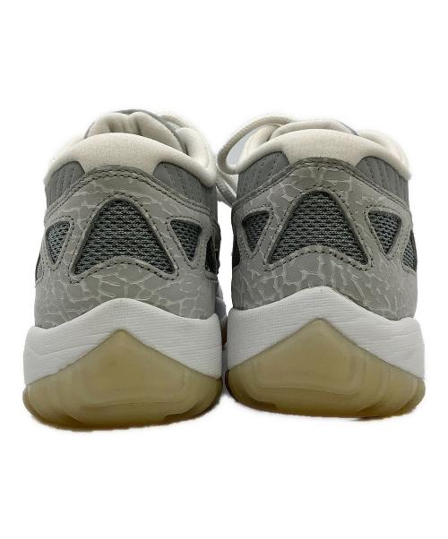 NIKE（ナイキ）NIKE (ナイキ) バスケットボールシューズ AIR JORDAN 11 RETRO LOW グレー サイズ:cm 28の古着・服飾アイテム