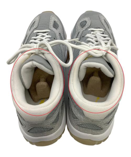 NIKE（ナイキ）NIKE (ナイキ) バスケットボールシューズ AIR JORDAN 11 RETRO LOW グレー サイズ:cm 28の古着・服飾アイテム