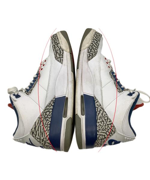 NIKE（ナイキ）NIKE (ナイキ) ハイカットスニーカー AIR JORDAN 3 RETRO OG ホワイト×ブルー サイズ:cm 28の古着・服飾アイテム