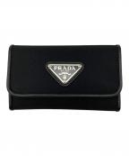 PRADAプラダ）の古着「キーケース トライアングルロゴ」｜ブラック