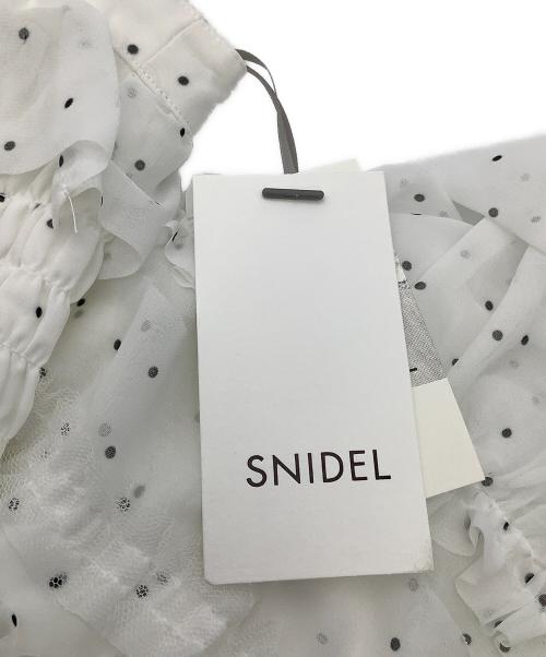 Snidel（スナイデル）Snidel (スナイデル) ワンピース ショルダーリボンキャミワンピース ホワイト×ブラックの古着・服飾アイテム