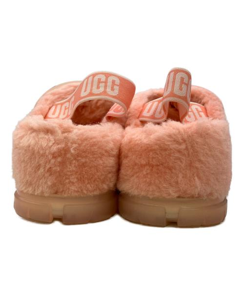 UGG（アグ）UGG (アグ) ファーサンダル Fuzzita Clear ピンク サイズ:JAPAN 25の古着・服飾アイテム
