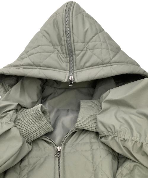 RUIRUE BOUTIQUE（ルイルエブティック）RUIRUE BOUTIQUE (ルイルエブティック) キルティングコート2WAYシルエット ミックスステッチ・フーディーパテッドコート グリーン サイズ:Sの古着・服飾アイテム