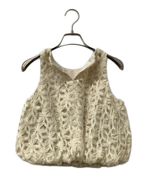 anuans（アニュアンス）anuans (アニュアンス) ノースリーブカットソー リボンエンブロイダリーレーストップス ベージュ サイズ:Fの古着・服飾アイテム