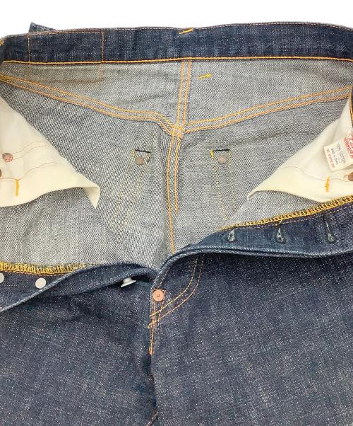 EVISU（エヴィス）EVISU (エヴィス) パンツ デニムパンツ LOT.2001 インディゴ サイズ:W31×L35の古着・服飾アイテム