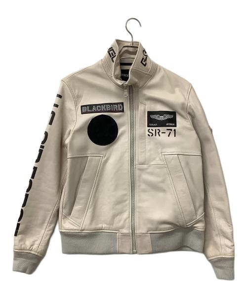 AVIREX（アヴィレックス）AVIREX (アヴィレックス) シングルライダースジャケット BLACKBIRD ラムレザージャケット ベージュ サイズ:Lの古着・服飾アイテム