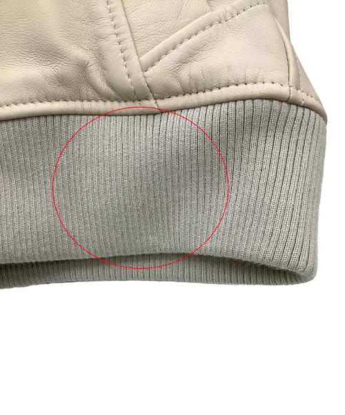 AVIREX（アヴィレックス）AVIREX (アヴィレックス) シングルライダースジャケット BLACKBIRD ラムレザージャケット ベージュ サイズ:Lの古着・服飾アイテム