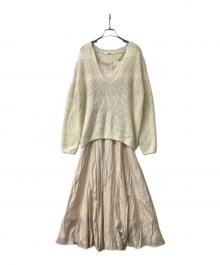 Snidel（スナイデル）の古着「ワンピース 深Vニットセットキャミワンピース」｜ベージュ