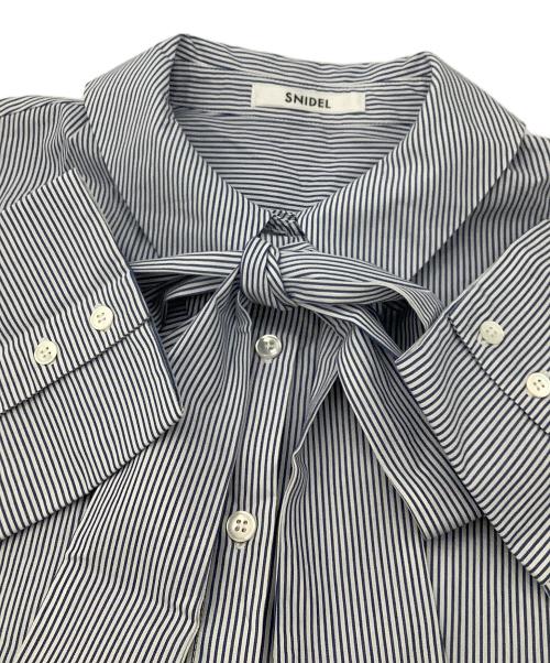 Snidel（スナイデル）Snidel (スナイデル) 長袖シャツ リボンワンポイントロゴシャツ ブルー サイズ:Fの古着・服飾アイテム