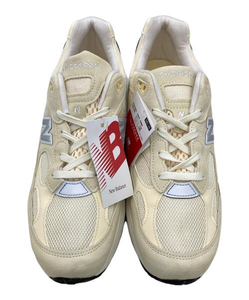 NEW BALANCE（ニューバランス）NEW BALANCE (ニューバランス) スニーカー  BEIGE Dワイズ ニューバランス 992  ベージュ サイズ:29 未使用品の古着・服飾アイテム