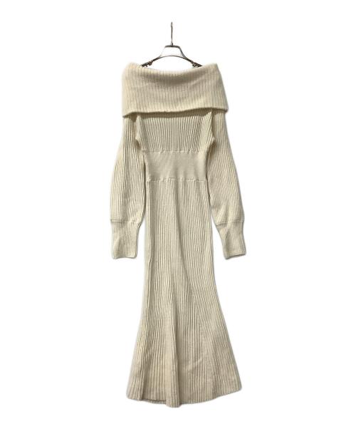 anuans（アニュアンス）anuans (アニュアンス) ワンピース オフショルダーニットワンピース ベージュ サイズ:Sの古着・服飾アイテム