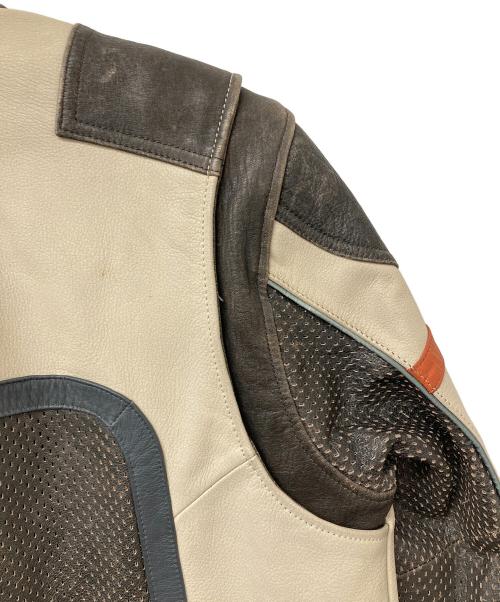 HARLEY-DAVIDSON（ハーレーダビッドソン）HARLEY-DAVIDSON (ハーレーダビッドソン) レザージャケット ベージュ×ブラック サイズ:Mの古着・服飾アイテム