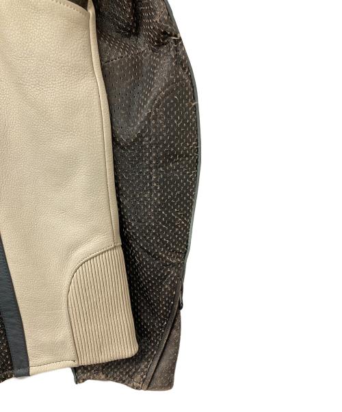HARLEY-DAVIDSON（ハーレーダビッドソン）HARLEY-DAVIDSON (ハーレーダビッドソン) レザージャケット ベージュ×ブラック サイズ:Mの古着・服飾アイテム