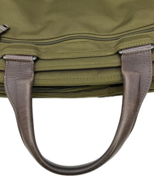 TUMI（トゥミ）TUMI (トゥミ) ビジネスバッグ 26141OL2 オリーブの古着・服飾アイテム