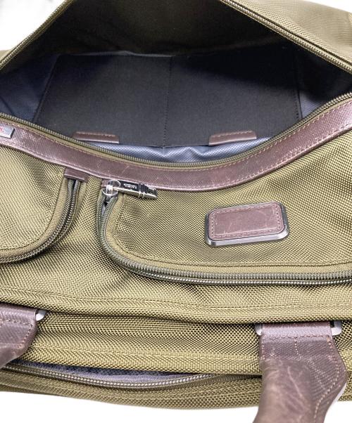 TUMI（トゥミ）TUMI (トゥミ) ビジネスバッグ 26141OL2 オリーブの古着・服飾アイテム