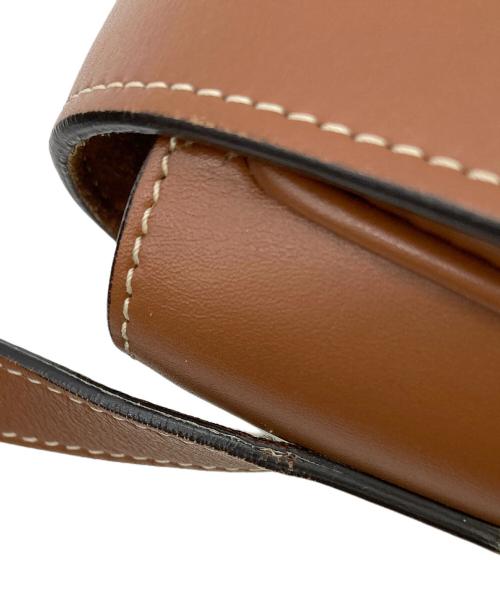 CELINE（セリーヌ）CELINE (セリーヌ) ショルダーバッグ フォルコキュイルトリオンフ ブラウンの古着・服飾アイテム