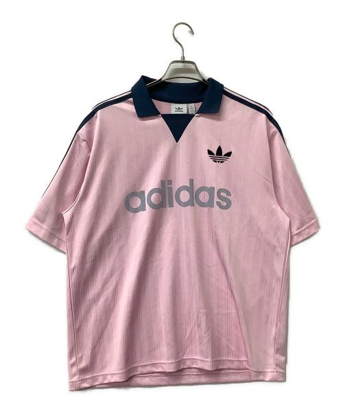 adidas（アディダス）adidas (アディダス) 半袖Tシャツ 襟付きゴーリートップ ピンク×ブルー サイズ:J Lの古着・服飾アイテム