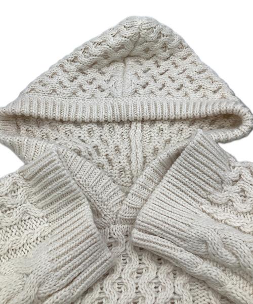 THE TOE（ザ・トゥー）THE TOE (ザ・トゥー) 厚手ニット フード付きニット Potsdamer Knit Hoodie ホワイト サイズ:Sの古着・服飾アイテム