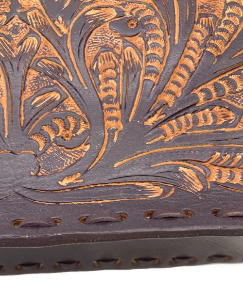 Carving Tribes（カービングトライブス）Carving Tribes (カービングトライブス) カービングレザーバッグ パープルの古着・服飾アイテム