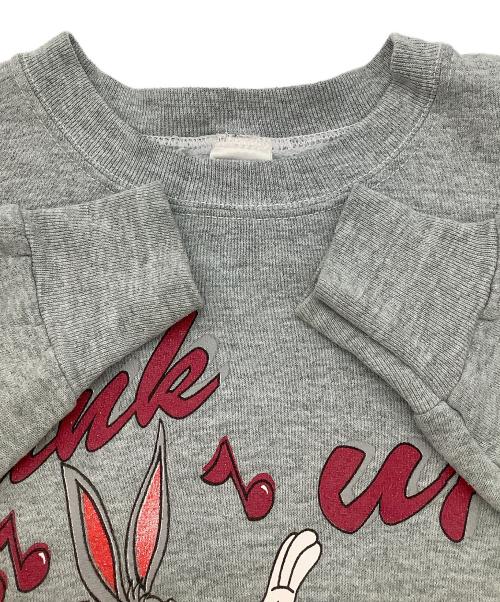 FRUIT OF THE LOOM（フルーツオブザルーム）FRUIT OF THE LOOM (フルーツオブザルーム) スウェット WARNER BROS LOONEY TUNES TEXAS A&M Aggies グレー サイズ:Mの古着・服飾アイテム