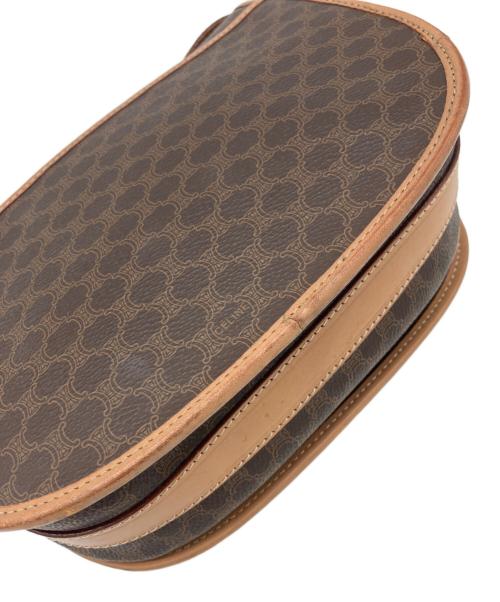 CELINE（セリーヌ）CELINE (セリーヌ) ショルダーバッグ ブラウンの古着・服飾アイテム