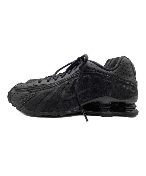 NIKE（ナイキ）NIKE (ナイキ) ローカットスニーカー Shox R4 ブラック サイズ:cm 24の古着・服飾アイテム