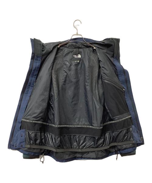 THE NORTH FACE（ザ ノース フェイス）THE NORTH FACE (ザ ノース フェイス) ナイロンパーカー MOUNTAIN JACKET ブルー×ブラック サイズ:Lの古着・服飾アイテム