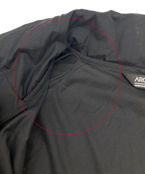 ARC'TERYX（アークテリクス）ARC'TERYX (アークテリクス) マウンテンパーカー ブラック サイズ:Mの古着・服飾アイテム