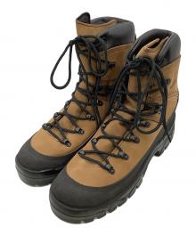 Danner（ダナー）の古着「ミリタリーブーツ コンバットハイカー」｜ブラウン×ブラック