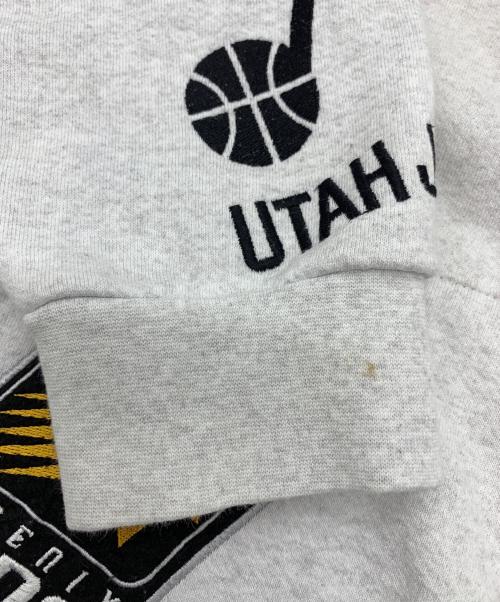 NBA（エヌビーエー）NBA (エヌビーエー) NBA　パーカー グレー サイズ:Mの古着・服飾アイテム