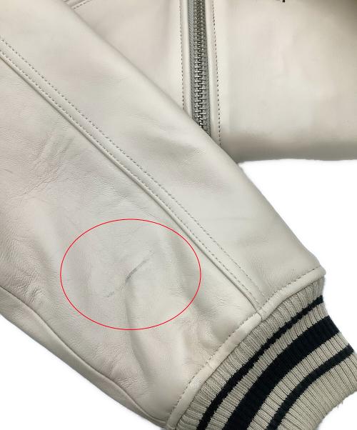 AVIREX（アヴィレックス）AVIREX (アヴィレックス) レザージャケット VARSITY JACKET ベージュ サイズ:Sの古着・服飾アイテム